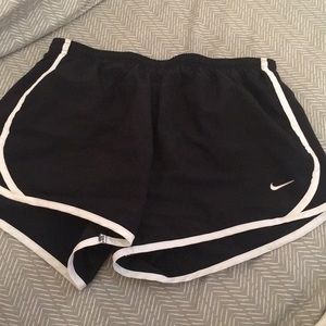 black nike running shorts